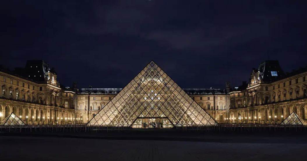 Le Grand Dîner du Louvre 2027 at Musée du Louvre, Cour Marly, Paris