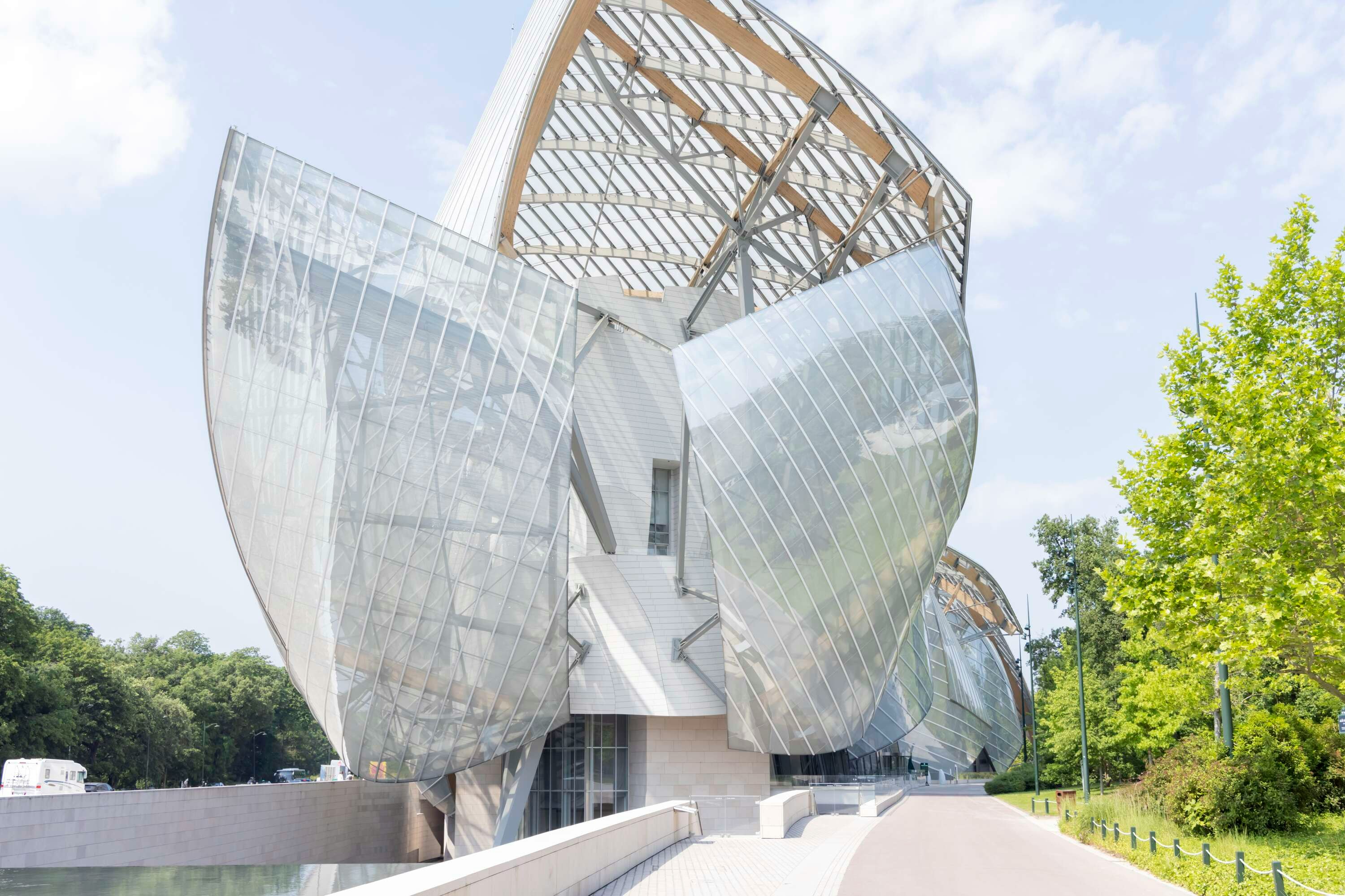 Parcours Architectural Frank Gehry at Fondation Louis Vuitton, Paris