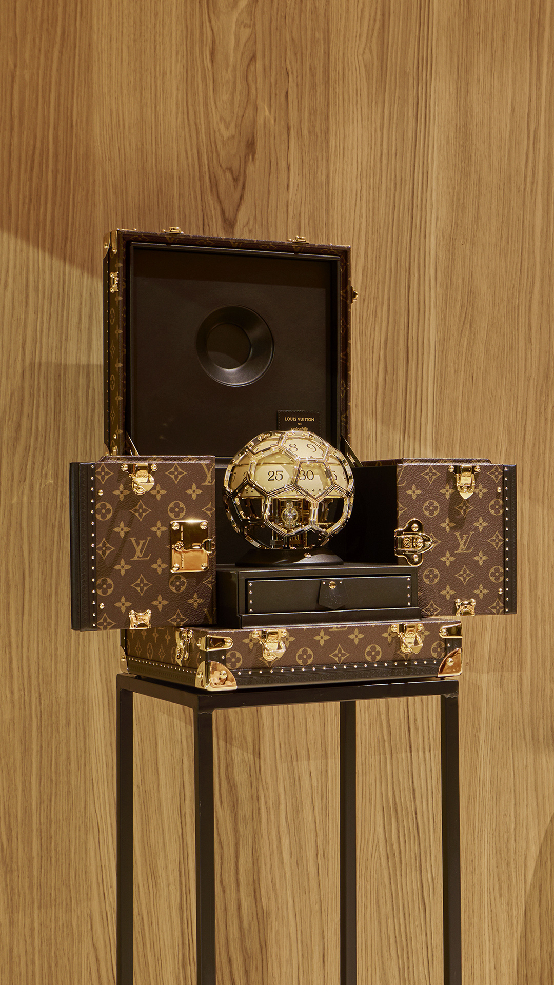 Louis Vuitton L'Epée 1839 for UNICEF