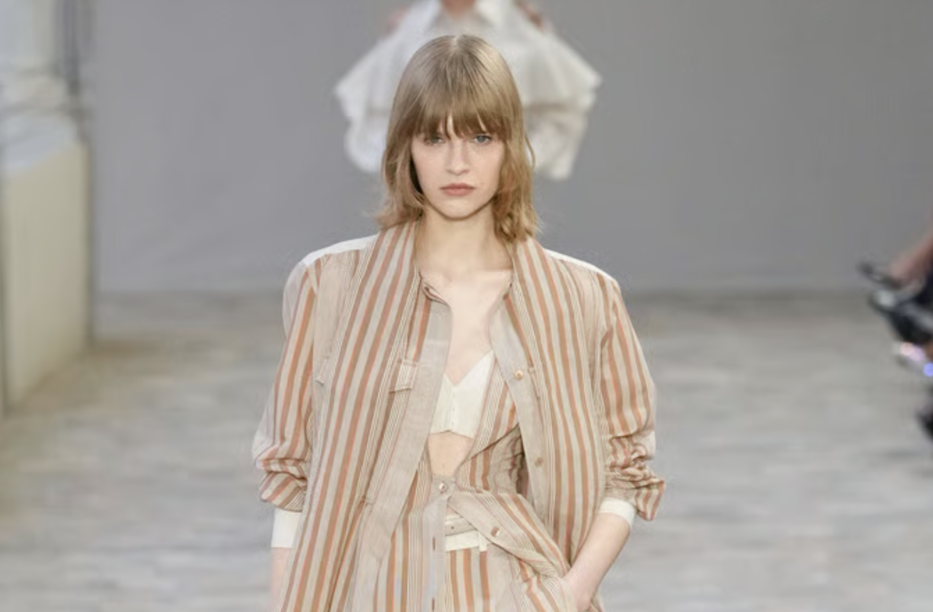 Alberta Ferretti S/S 2025: A Hymn to Lightness and Soft Femininity