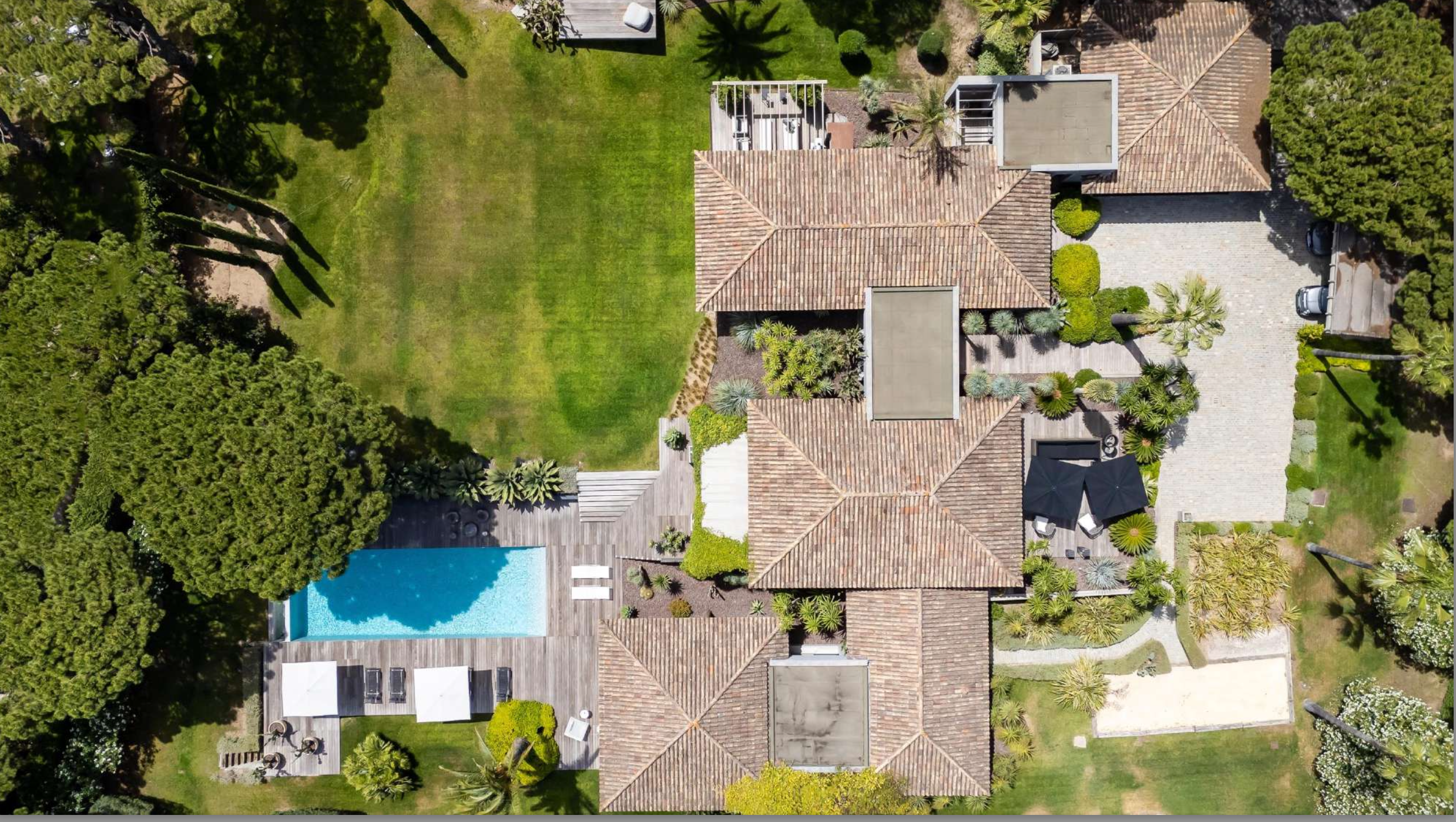 Villa Romy Ramatuelle – Luxury 5-Bedroom Retreat with Al Fresco Living