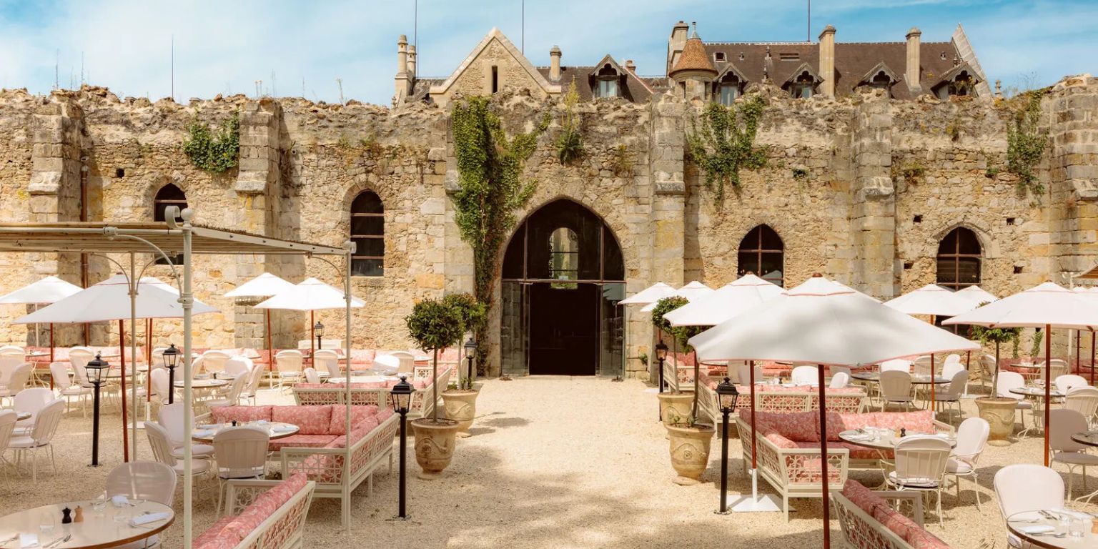 Moët & Chandon Brunch Ventures From Champagne to a 12th-Century Abbey