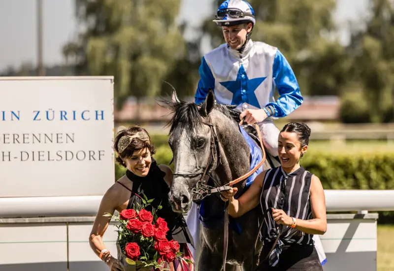 51st Grand Prix Range Rover — Jockey Club Race Day