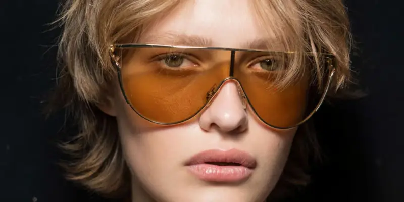 Etro SS27 Turns Bohemian Romance Into a Lighter Summer Fantasy