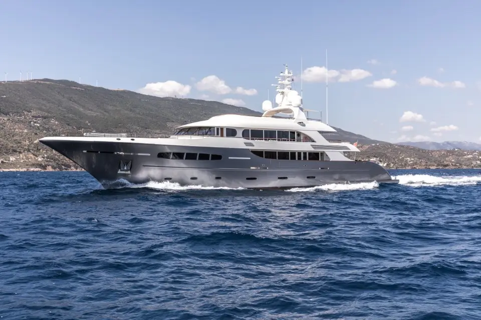 Formula 1 Monaco Grand Prix 2026 – Exclusive Trackside Superyacht Experience - 🏁 The Formula 1 Monaco 2026 Superyacht Experience - Image 4