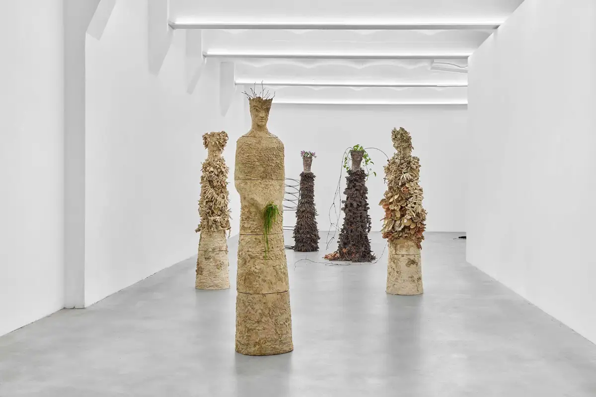 Colonnes, 2025, Vue De L’Exposition, Galerie SpazioA, Pistoia