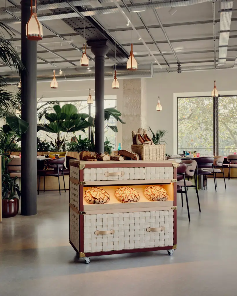 LV Dream Café