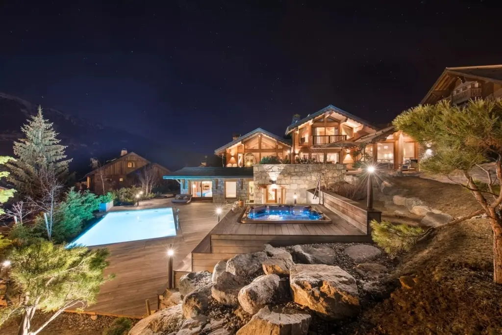 Luxury Ski Holidays in France: Indulge in the Alpine Elegance with Méribel's Finest Chalets - Chalet Hadrien: Méribel's Largest Terrace Faces the World Cup Slalom Piste - Image 8