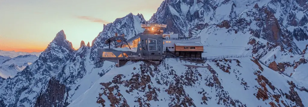 Courmayeur: : Top luxury winter ski destinations for 2024/2025. From Switzerland's alpine charm to the glamorous streets of Courchevel.