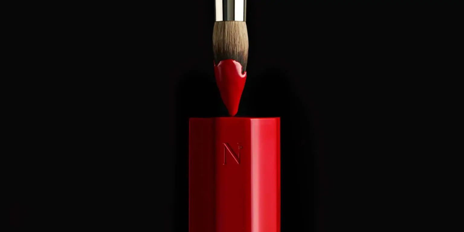 Noble Panacea’s Absolute Nourishing Lift Oil: A Limited-Edition Holiday Masterpiece in Red