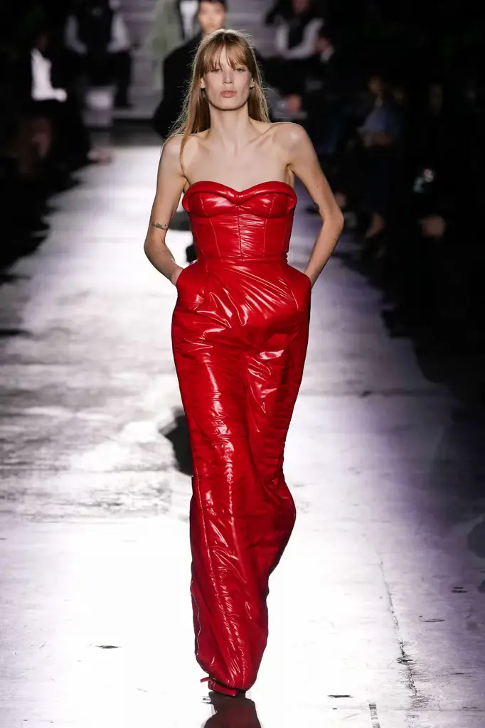 Coperni Turns the Runway into a LAN Party at Paris Fashion Week - 90s Gaming Codes - Image 2