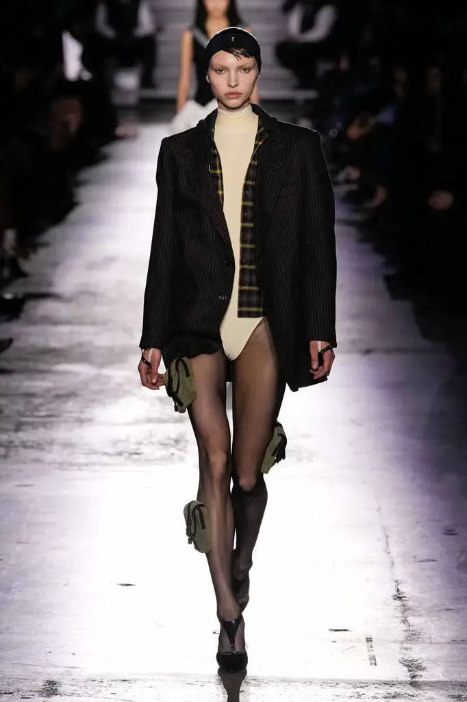 Coperni Turns the Runway into a LAN Party at Paris Fashion Week - 90s Gaming Codes - Image 4