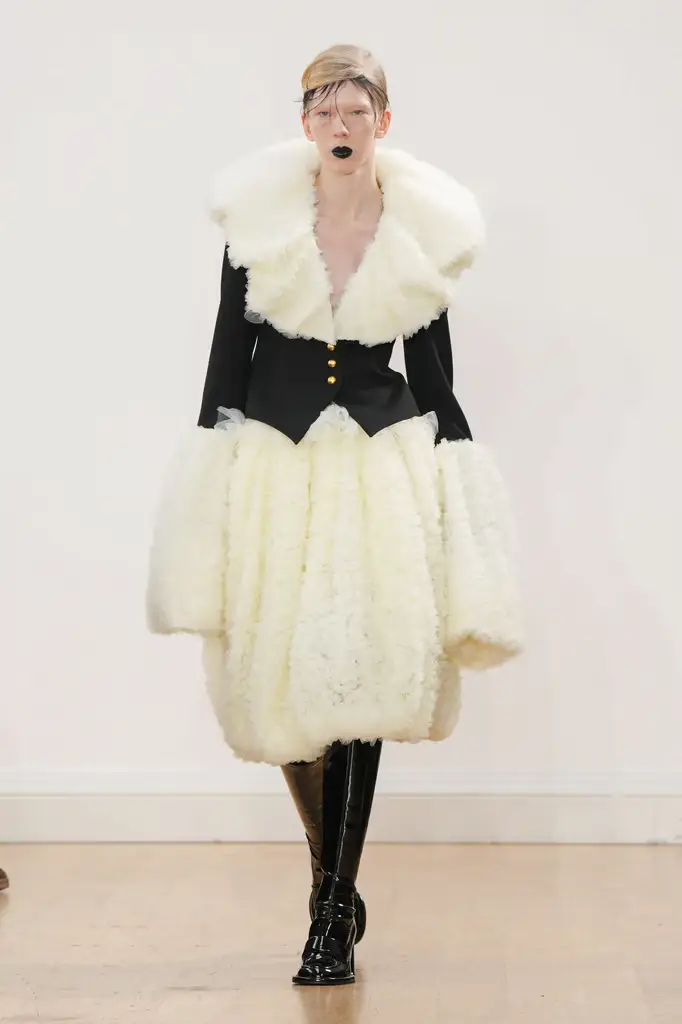 5 Top Women Fashion Trends FW25/26 Spotted at London Fashion Week  - The Return of the Bubble Skirt - Image 2