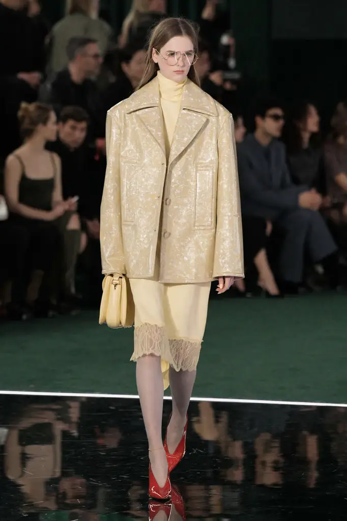 Milan Fashion Week: Gucci Fall/Winter 2026 CONTINUUM - A Wardrobe of Time—Past and Present Collide - Image 3