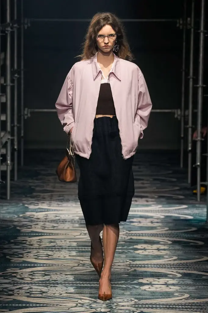 Milan Fashion Week: Prada Fall/Winter 2025/26 Unleashes Raw Energy - The Prada Woman, Unfiltered - Image 9