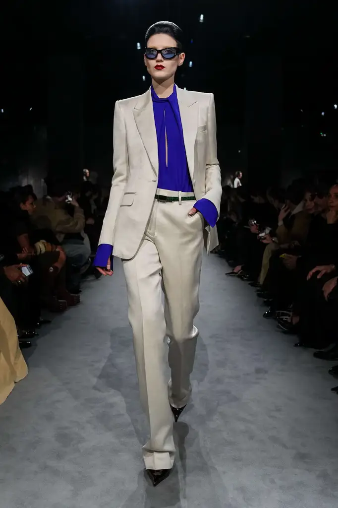 Tom Ford FW25: The Morning After, Wrapped in Desire - Disco Echoes and Razor-Sharp Tailoring - Image 12