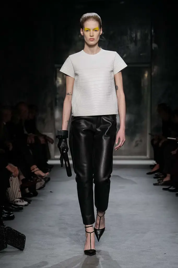 Tom Ford FW25: The Morning After, Wrapped in Desire - Image 6