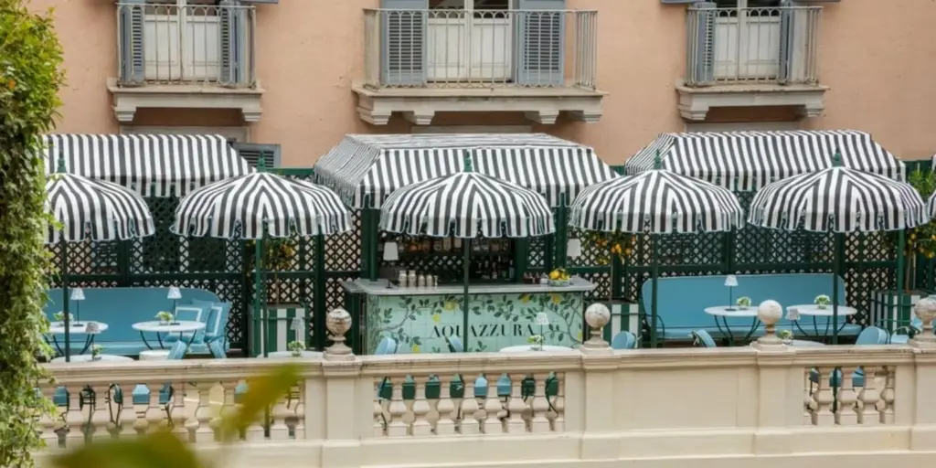 Aquazzura Brings Its Signature Style to Rome's Hotel de Russie’s New Bar - A Garden Within a Garden - Image 1
