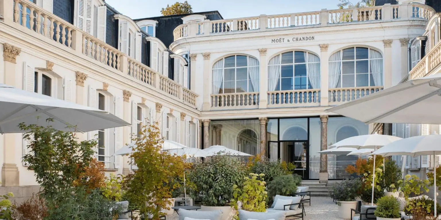 Moët & Chandon Opens Trianon’s Dinners this Summer