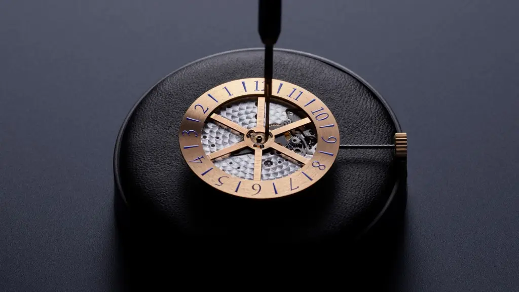 Louis Vuitton "Tambour Convergence"