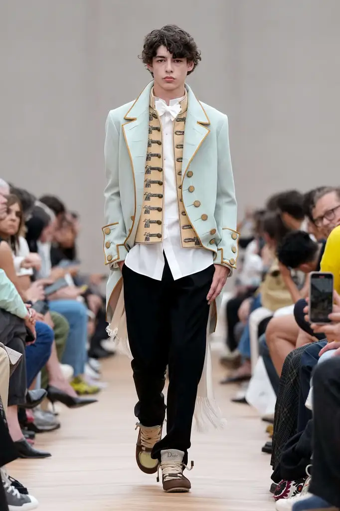 Dior Men Spring/Summer 2026 Breaks the Archive Wide Open - The Show Opens With Silence, Then Disruption - Image 7