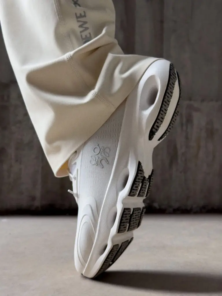 Meet the Cloudsolo, LOEWE × On’s First Co-Designed Sneaker - Image 1