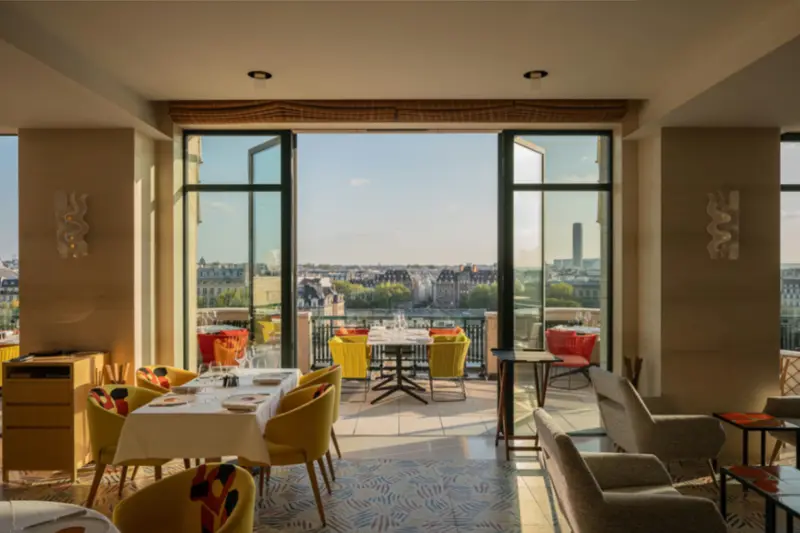 Le Tout-Paris – Cheval Blanc
