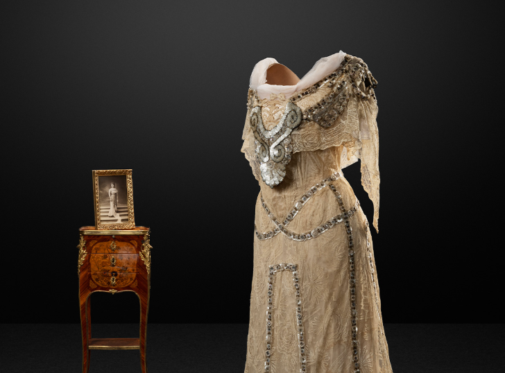 Art And Fashion In The Gulbenkian Collection Exhibition